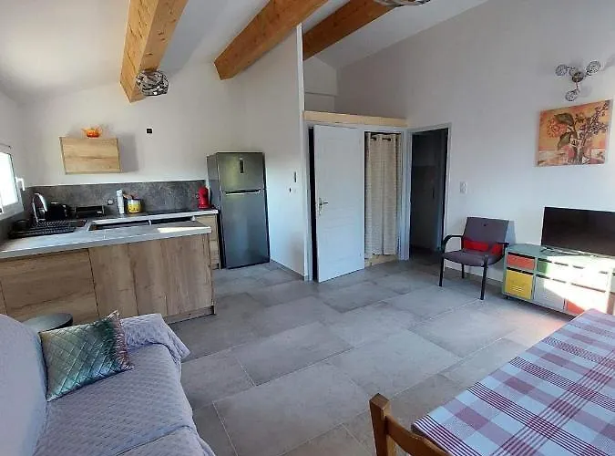 50m2 Au Coeur De Lägenhet Sussargues
